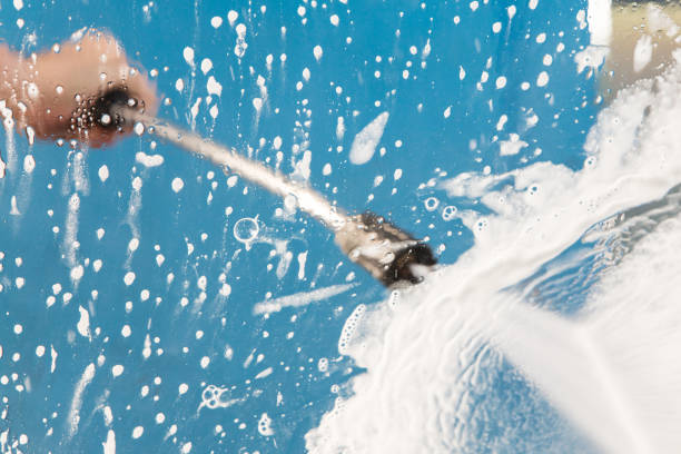 Best Roof Washing  in North Miami, FL